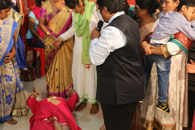 Praise report of Night Vigil held by Grace Ministry at Prayer center in Mangalore here on Oct 7, 2017. Hundreds flocked into the Night Vigil and received instant Healing, Deliverance, and Transformation.